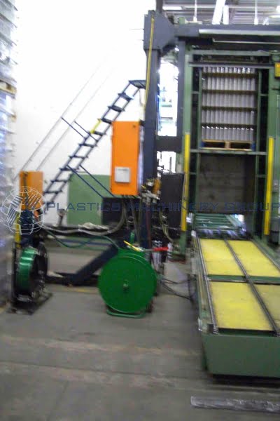 Trican High Level Palettiser