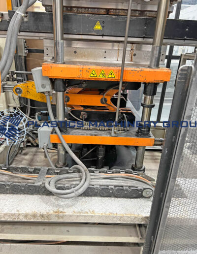 Image of Sencorp Roll Fed Thermoformer