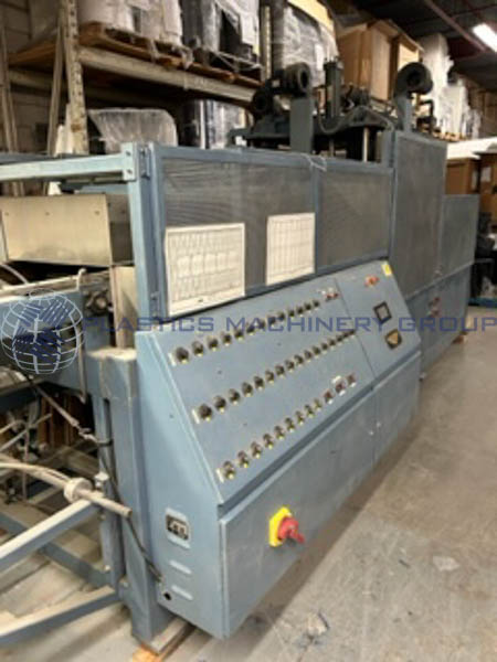 Used Starview 25′ x 40′ Thermoformer
