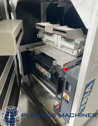 Image of 2015 Tria TR 50-30K 10HP Roller Infeed Grinder
