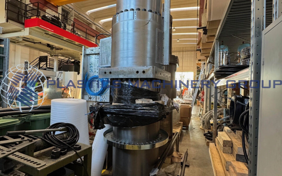 NEW ST Blow Molding 62lb Accumulator Head